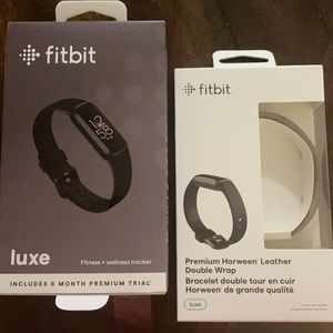 Fitbit Luxe and Brand New Leather Band. Please Read
